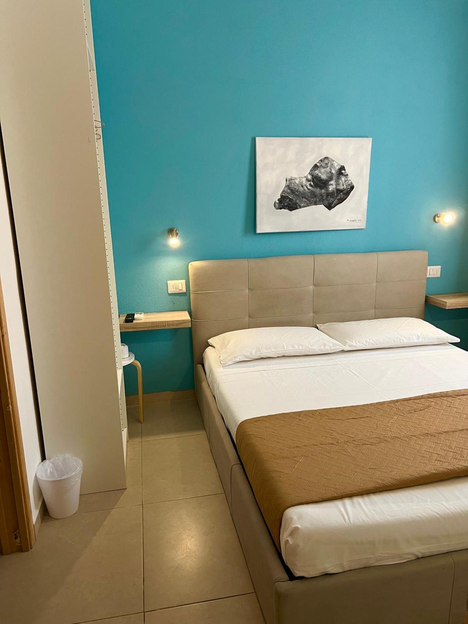 Les Chambres De Francoise Guest House Olbia Exterior foto